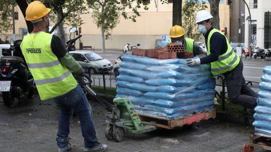Los ERTE, un caso de éxito: el covid sólo destruyó un tercio del empleo temporal arrasado en la crisis de 2009